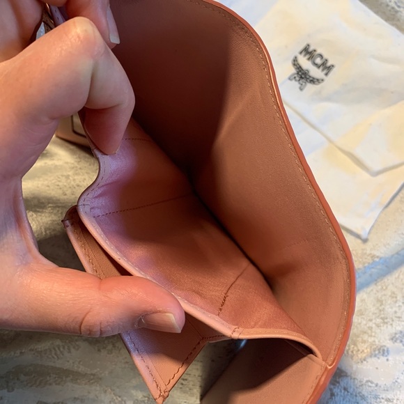 *SOLD* MCM Flap Wallet in Pink Visetos and Leather - Picture 6 of 15